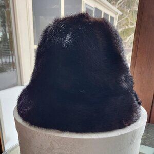 Vintage Black Mink Cloche Hat – Bonwit Teller – Elegant NYC Winter Classic
